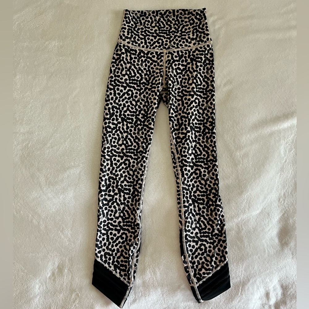 LULULEMON High Times mesh pants